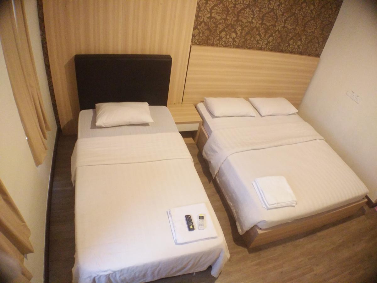 Hotel Truly Asia Кота Кинабалу Екстериор снимка