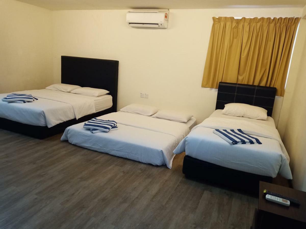 Hotel Truly Asia Кота Кинабалу Екстериор снимка